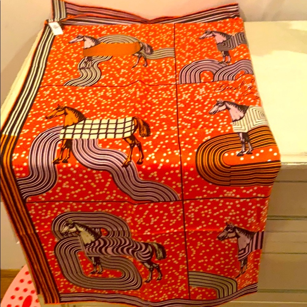 Hermès Scarf